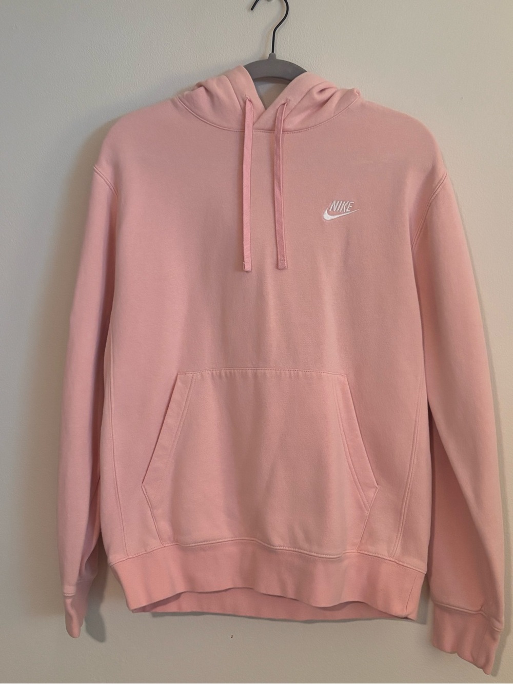 Nike Women’s Light Pink Pullover Hoodie with White Swoosh